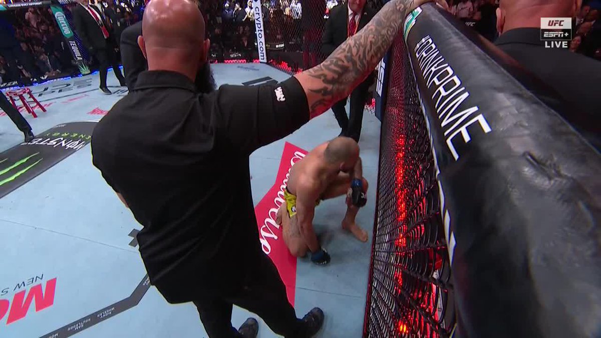 JEAN SILVA SUBMITS BRYCE MITCHELL AT #UFC314 😱