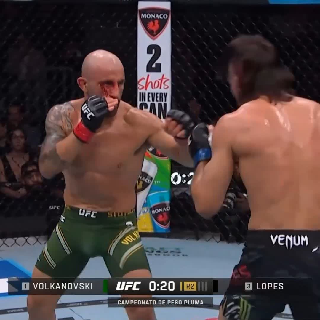 Wooow! Qué cierre de round 😱 #UFC314