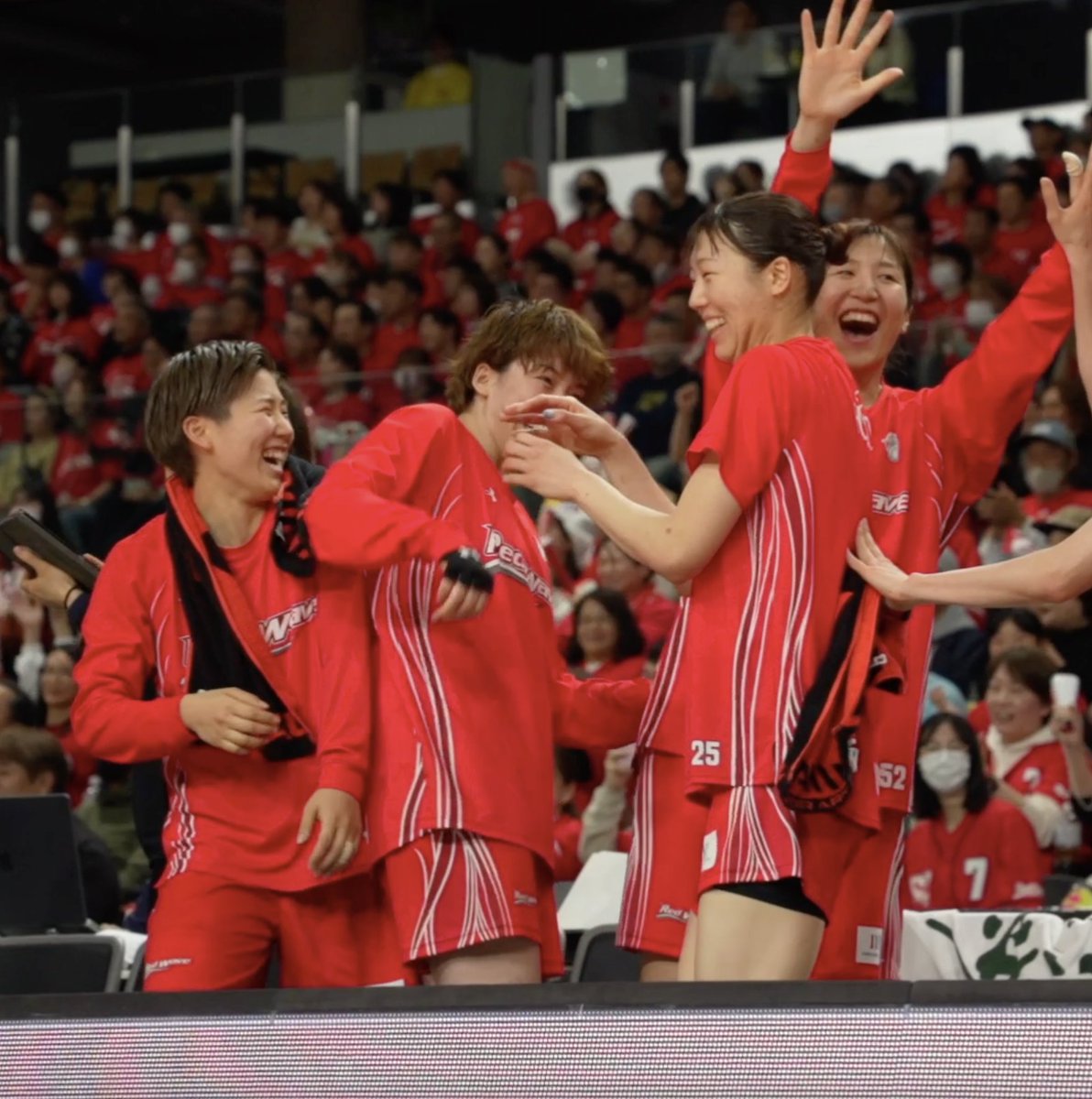 富士通が快勝で、2勝2敗のタイに🔥 優勝の行方は明日の最終戦へ！！ 富士通レッドウェーブ #Wリーグプレーオフ #Wリーグ