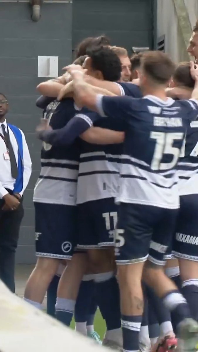 👏 The winning moment! A first #Millwall goal for Camiel Neghli! 🤩