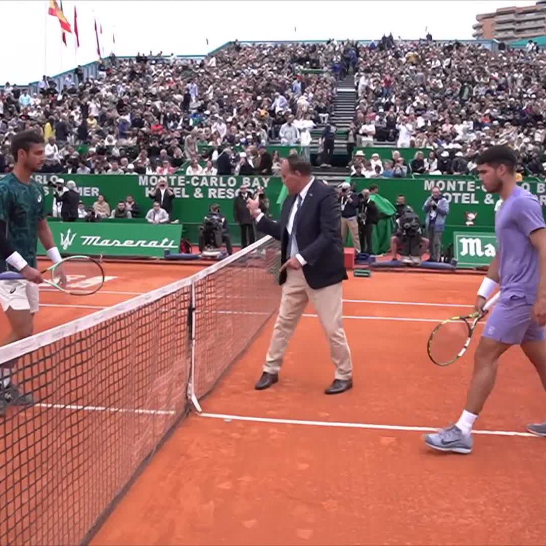 It's time 🙌 Lorenzo Musetti vs Carlos Alcaraz in the 2025 #RolexMonteCarloMasters final