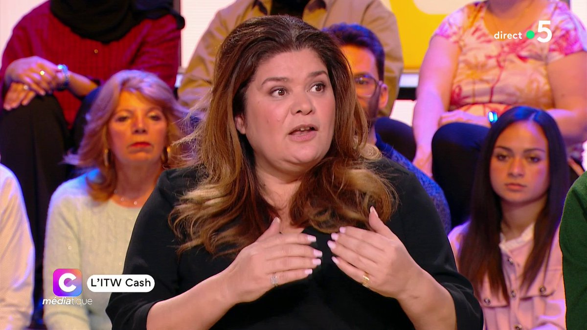 “Cyril Hanouna a tué lui-même C8 ” La réaction de l’ancienne chroniqueuse de TPMP Raquel sur la fermeture de C8. 🗣️ #CMediatique tous les dimanches en direct à 12h sur #France5.