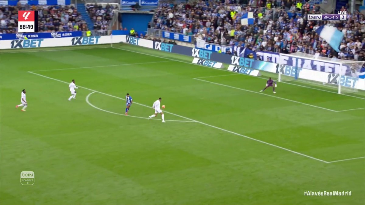 كيف أضاع ريال مدريد هذه الفرصة 😯 من يتحمل المسؤولية ؟ #الدوري_الإسباني #ألافيس_ريال_مدريد