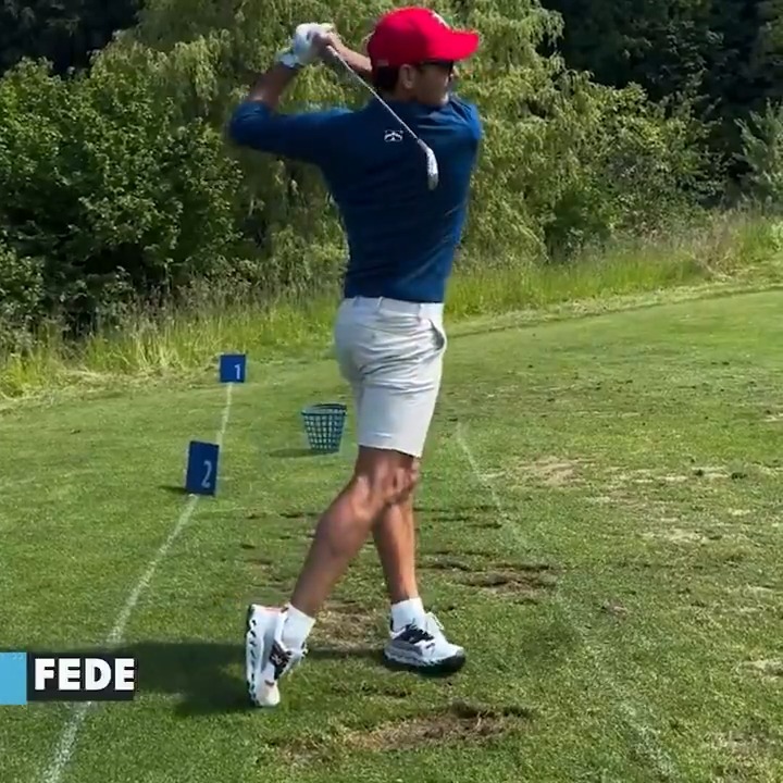 Masters Sunday ⛳️ Which tennis star wins #themasters?😉🏌️‍♂️ 🎥 (Carlos Alcaraz IG, Roger Federer IG, Sebastian Korda IG, Andy Murray IG, Rafa Nadal IG, Casper Ruud IG)