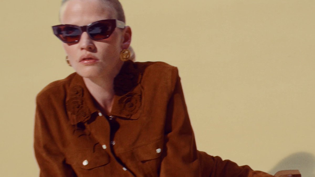 Lara Stone for Versace Eyewear Spring-Summer 2025 campaign Now at #Versace