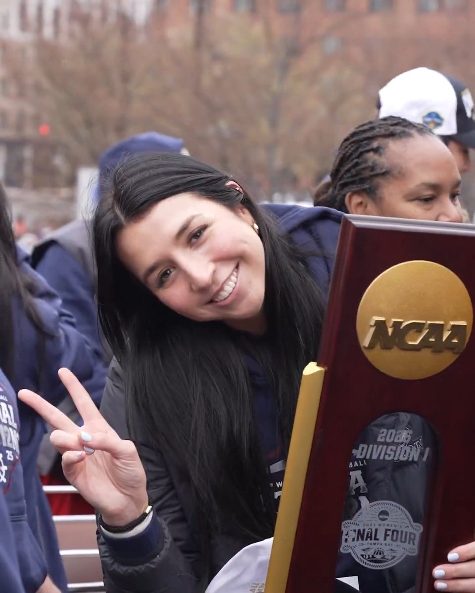We have the best fans 💙 Thanks for celebration the National Championship with us!
