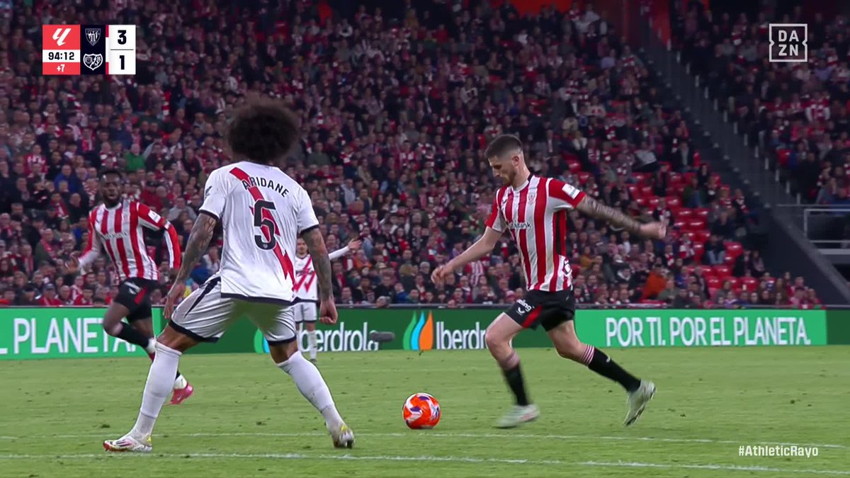 Si no mete un golazo no le vale 🎯 La rosca de Oihan Sancet es sublime #LALIGAenDAZN ⚽️