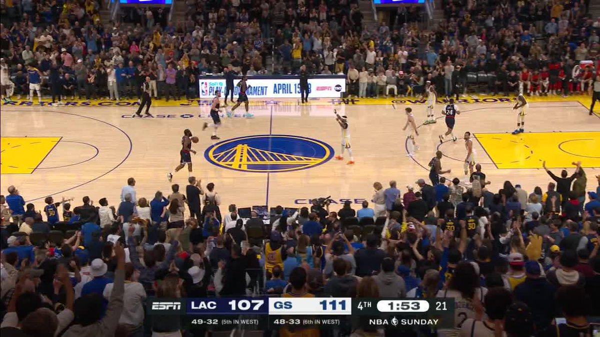 STEPH CURRY IN THE CLUTCH. BANG 💦