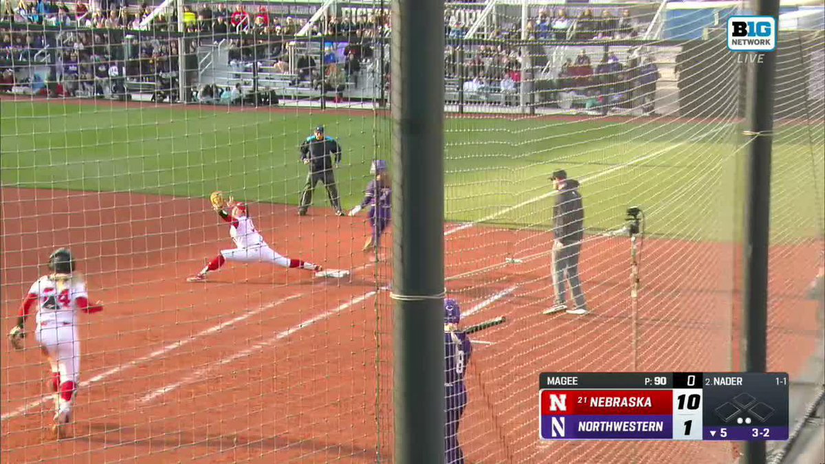 Nebraska takes down Northwestern 🌽 Nebraska Softball secures the run-rule victory in the fifth 👏 #B1GSoftball