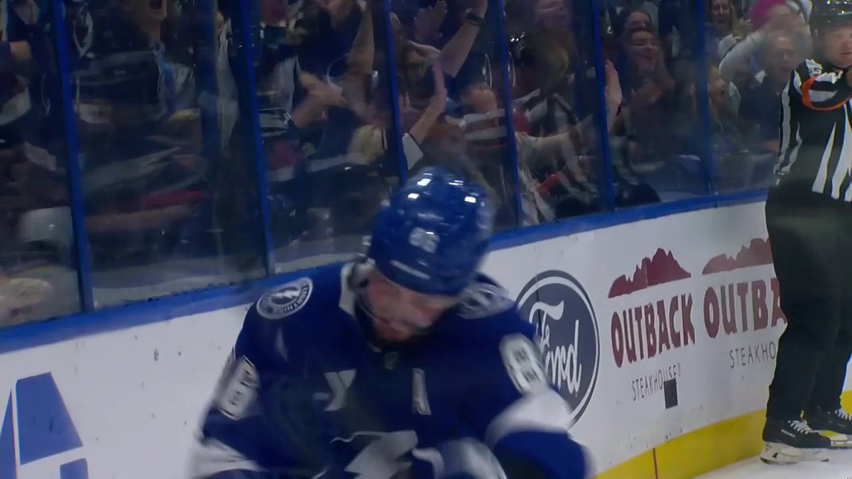 Nikita Kucherov scores his 35th of the season, giving the Tampa Bay Lightning the lead! ⚡ #NHLStats: 📺: Sportsnet or stream on Sportsnet+ ➡️