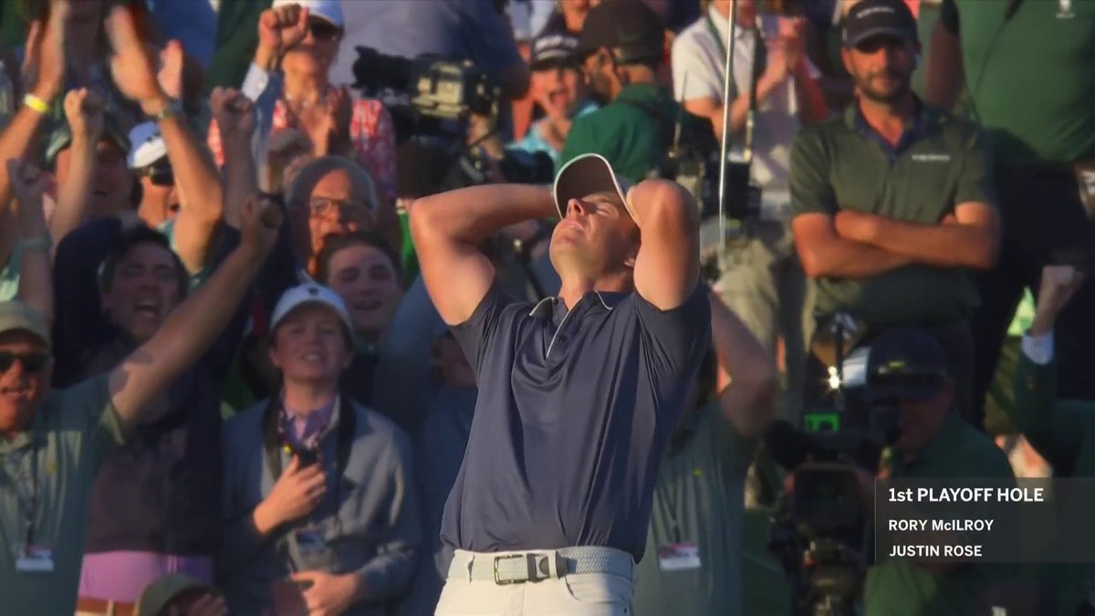Envers et contre tout, Rory McIlroy remporte le Masters au terme d'un dernier tour déjà ancré dans la légende ! L'anomalie est corrigée, Rory va enfiler la veste verte ! Il valide par la même occasion le Grand Chelem personnel 😍 ➡ Tour ⛳⛳⛳⛳ #TheMasters 🌳🌺🏌️