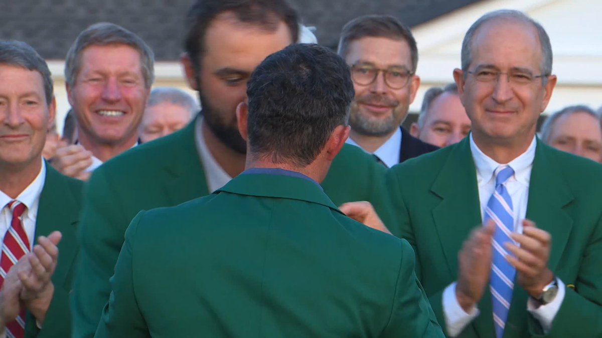 Rory McIlroy receives his Green Jacket. #themasters