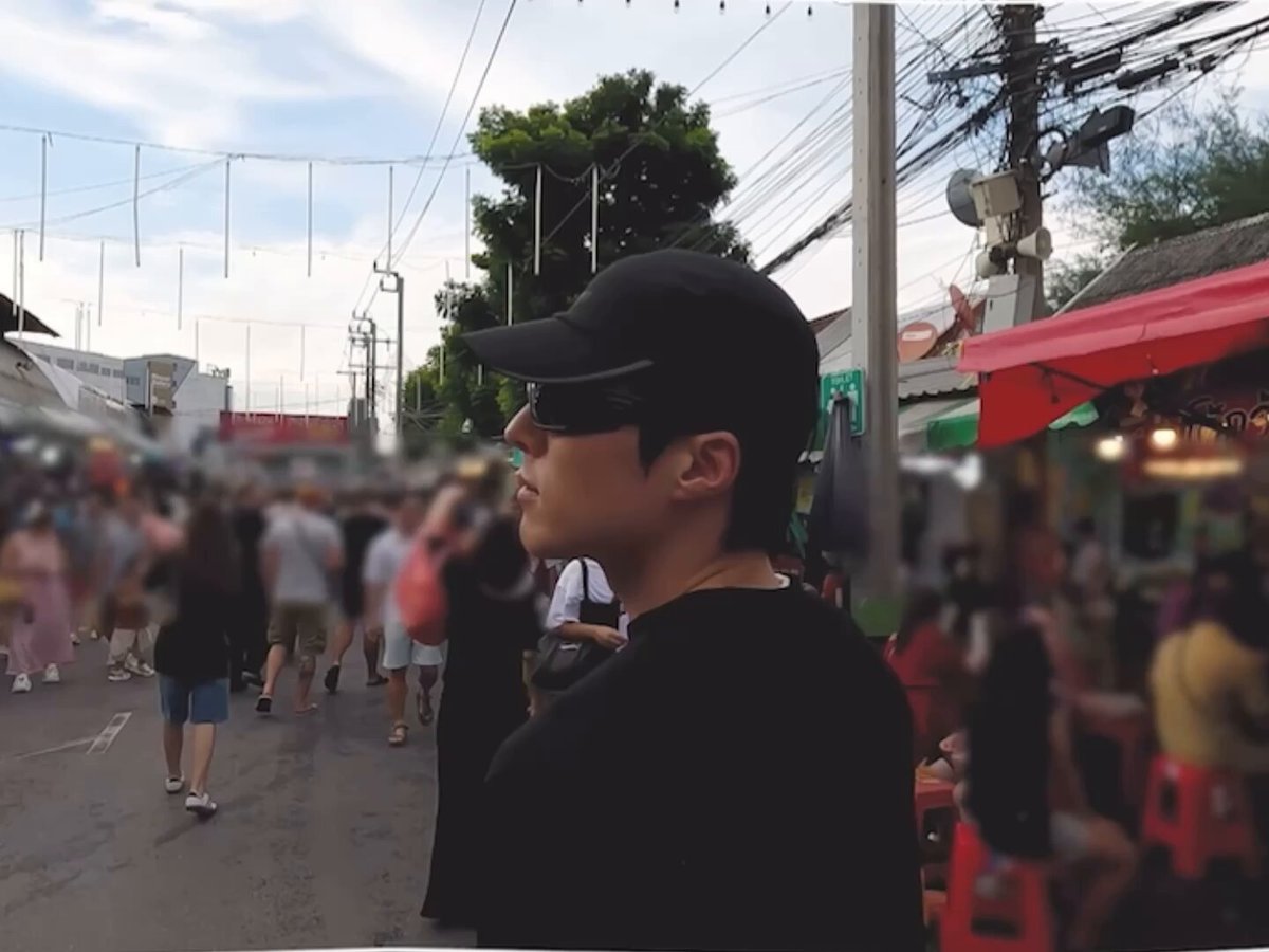 jangkiyong in his natural element is just something beyond words… that 'yepp'?! and the way he responded to his little manager bro in that cute tone? not to mention his casual outfit?! WE NEED ANOTHER VLOG 😭