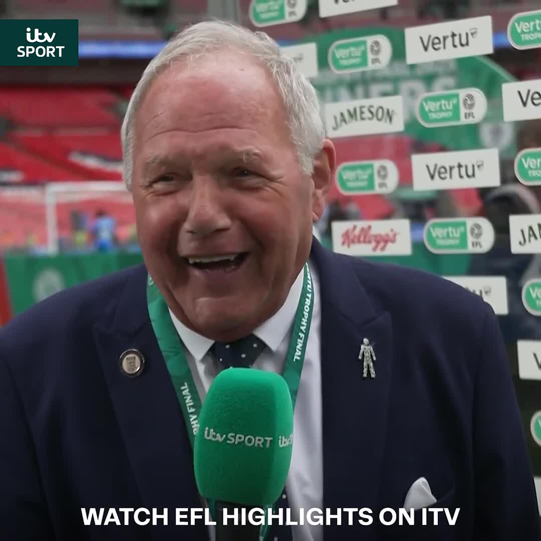 "Little David fought Goliath and won!" 👀 The legendary Barry Fry speaks to Hugh Woozencroft after Peterborough became the first club to retain the EFL Trophy Peterborough United | Vertu Trophy