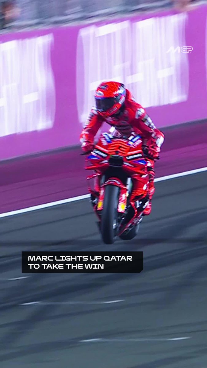 Battles everywhere you looked to light up the night! ⚔️🤩 #QatarGP 🇶🇦