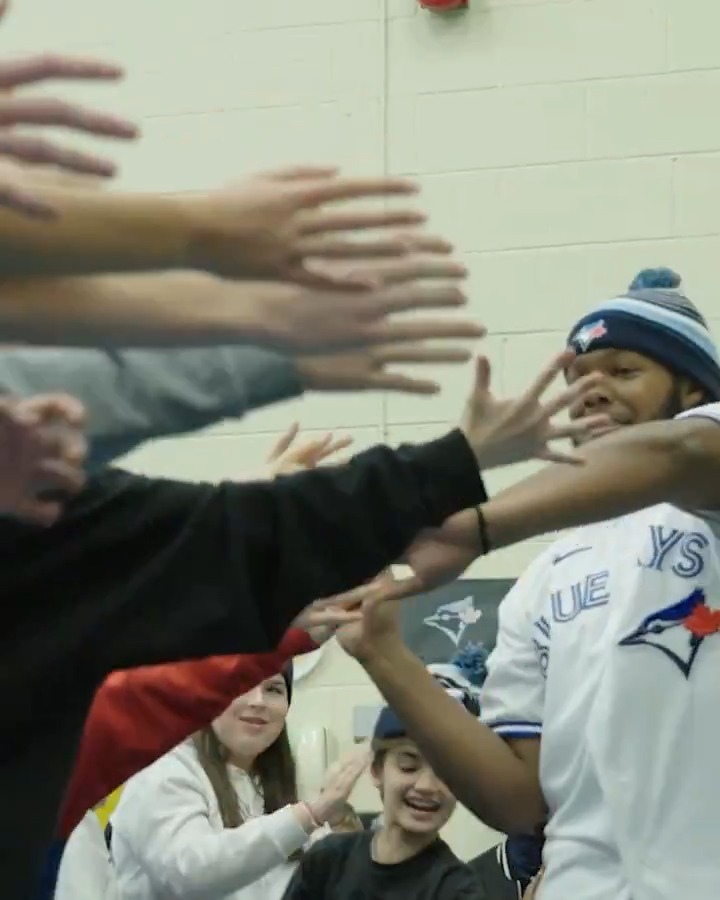 We're all in on Vladdy 💥 Vladdy's all in on us 🇨🇦