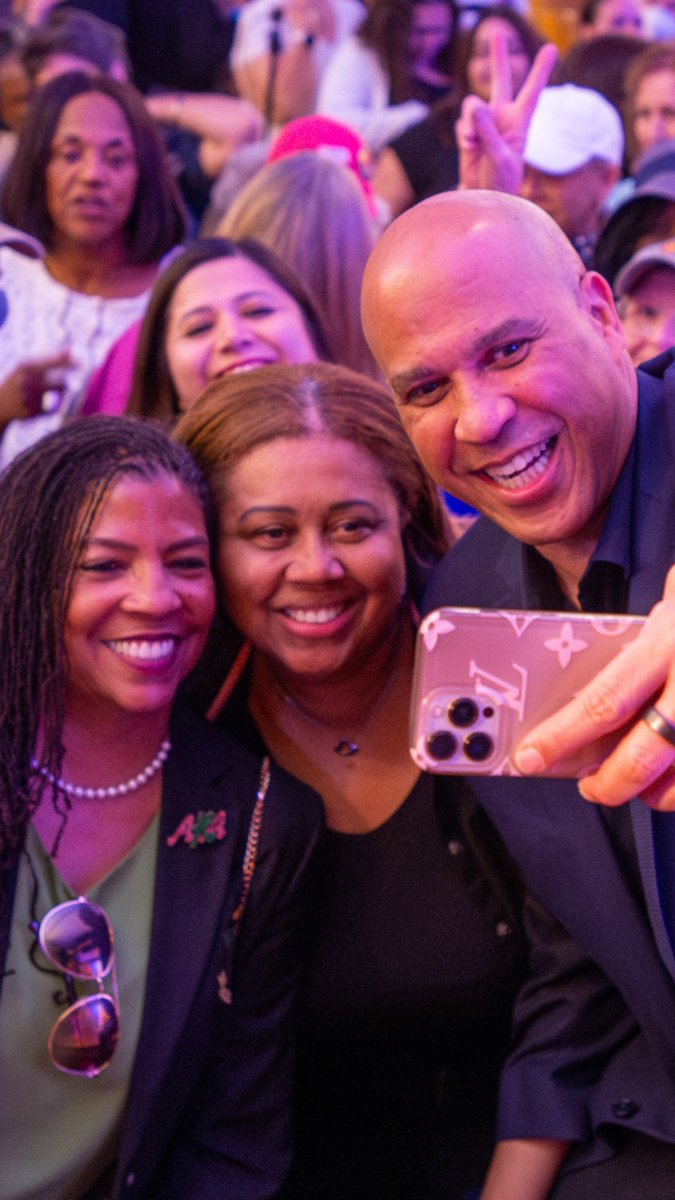 Senator Cory Booker fired up the crowd in Arizona last night!