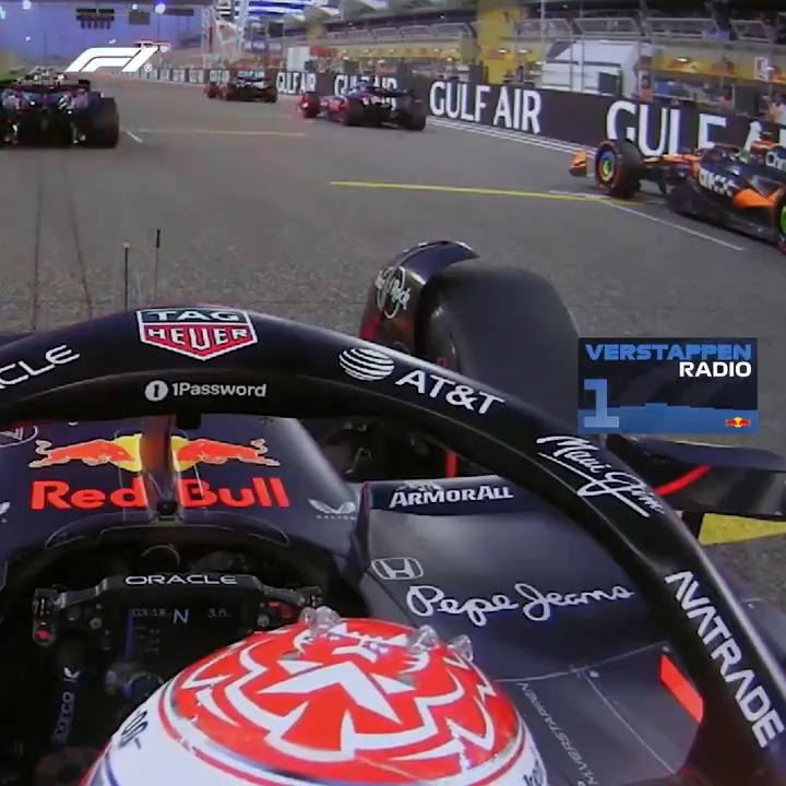 Lando's flying race start is undone by a grid box infringement... spotted by eagle-eyed Max 👁️ Experience the Bahrain Grand Prix with extra insights courtesy of Radio Rewind now 📻 #F1 #BahrainGP Paramount+