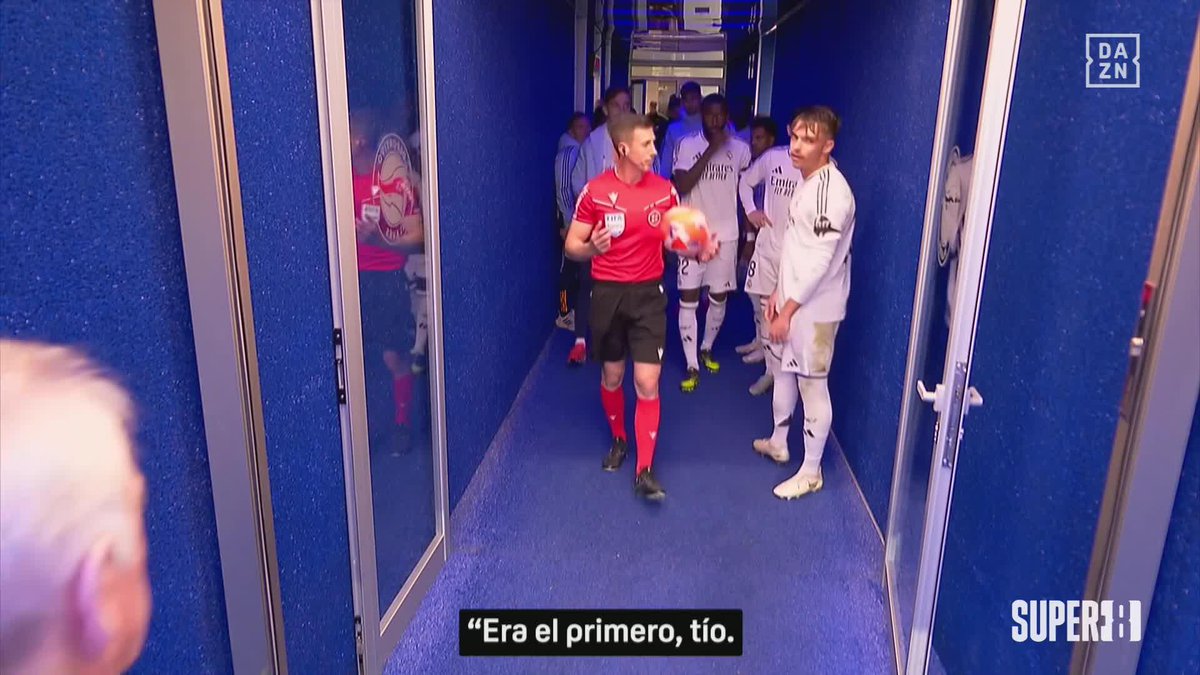 🗣️ “Era el primero, tío” Soto Grado anuló el gol de Raúl Asencio y esta fue la conversación entre ambos en el túnel de vestuarios #Super8