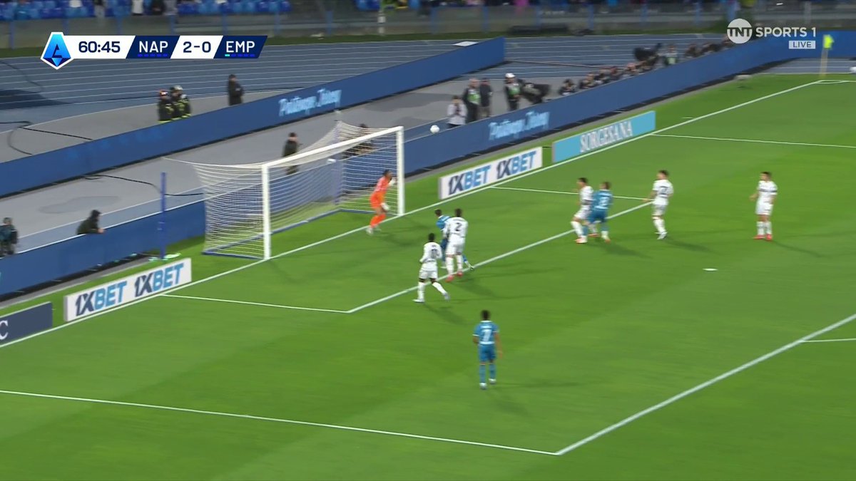 Lukaku 🤝 McTominay The pair link-up to extend Napoli's lead as McTominay heads home ⚽ 📺 TNT Sports &amp; discovery+ UK