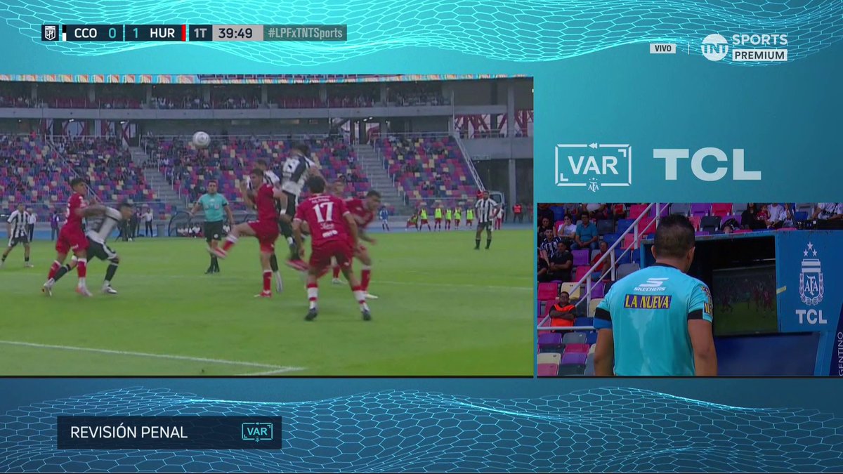 PENAL PARA CENTRAL CÓRDOBA 🖥️ Tras chequeo de VAR, Lobo Medina cobró mano de Pellegrino #Suscribite y viví el Torneo Apertura 2025 por TNT Sports 👉