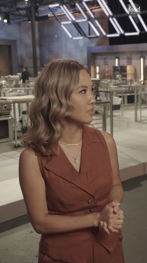 #24in24: Last Chef Standing season 2 premieres in 13 DAYS! Find out what Esther Choi and michael symon are looking for this season, plus their advice on what it takes to last the full 24 hours in this special Q&A! Catch the premiere of season 2 on April 27th at 8|7c.