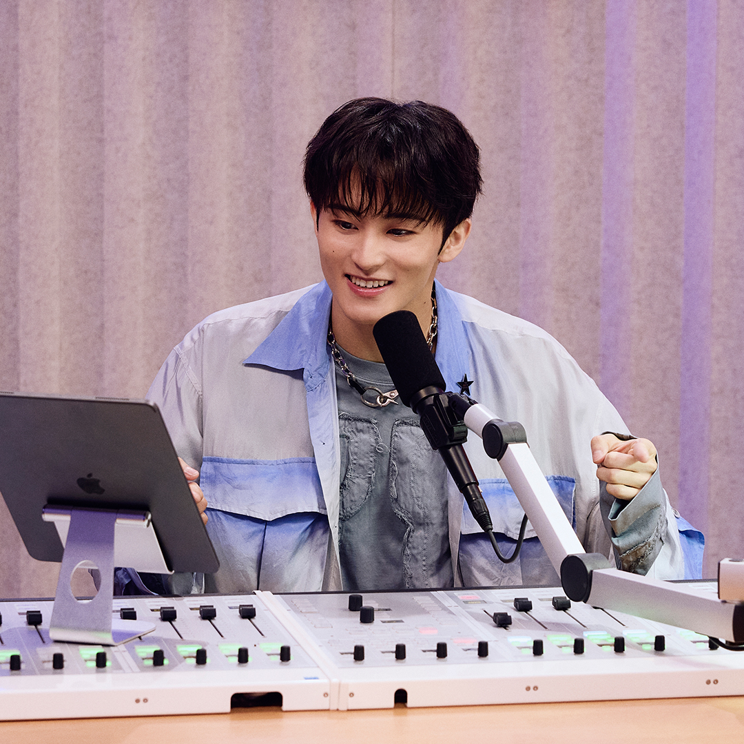 Episode 2 of on your MARK radio is live. This week, MARK of NCT takes us to New York and Vancouver as we retrace his early life. Tune in: NCT_127 NCT_DREAM