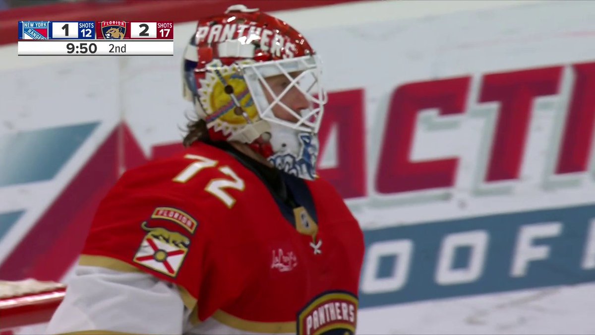 A flurry of big saves from Bobrovsky! 🤯
