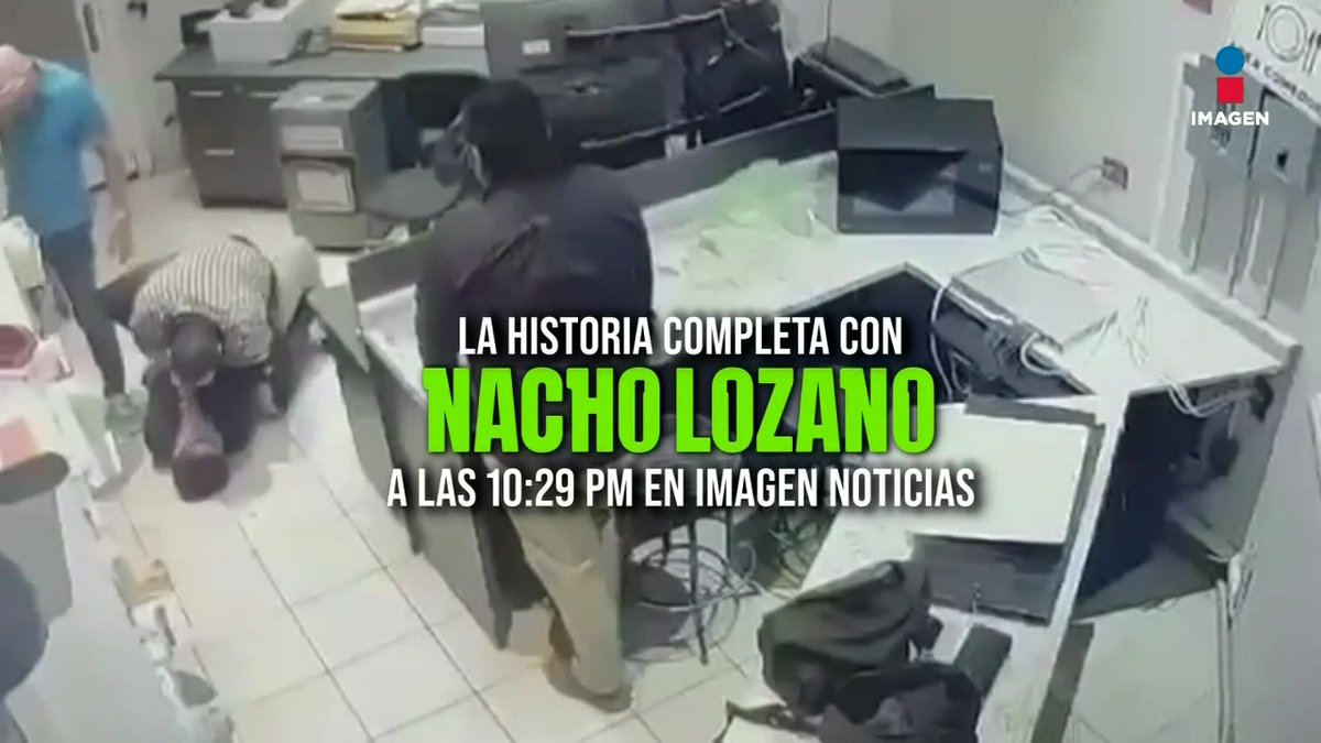 Un empresario golpeó y amenazó con un arma a un guardia de seguridad de 19 años en el fraccionamiento Residencial Bosques de San Francisco, en #Chihuahua. Hoy, la fiscalía estatal lo busca. ¿Qué pasó? La historia completa a las 10:29 pm, por Imagen Televisión.