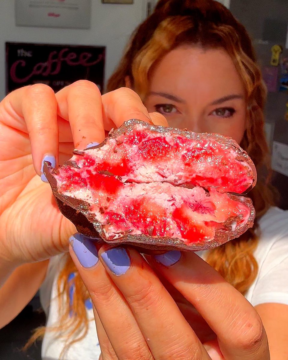Strawberry Yoghurt clusters