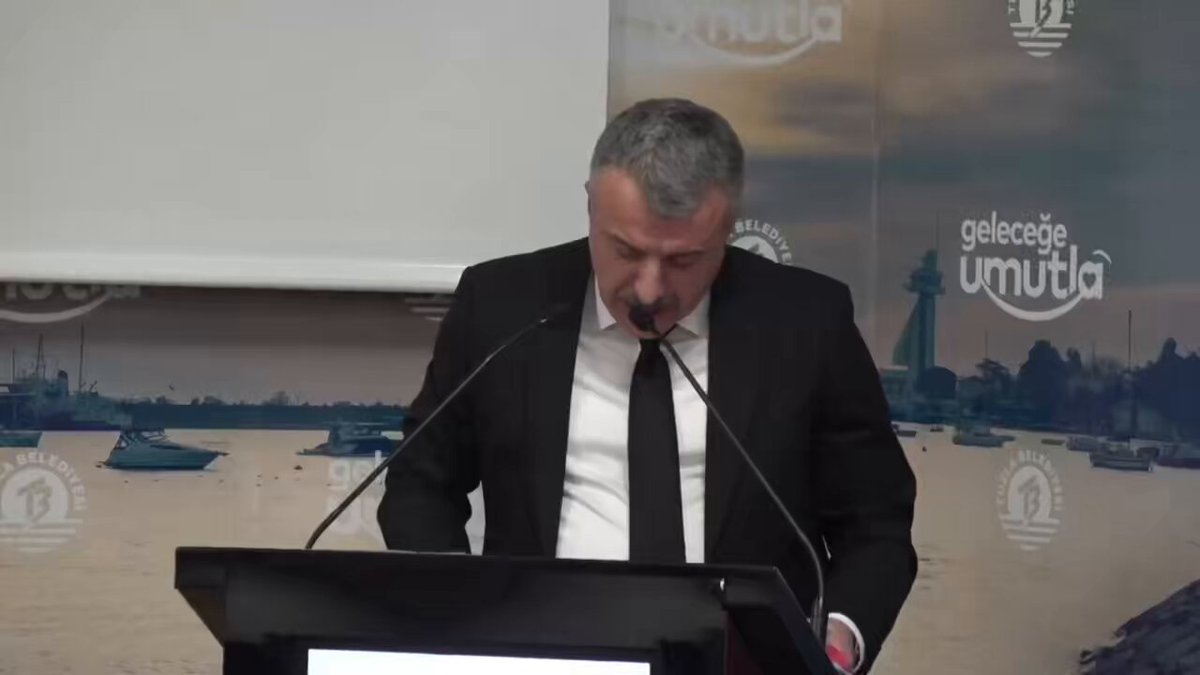 Tuzla’mızı da Algılarla yönetmenize izin VERMEYECEĞİZ ❗️ Yapımı 5 yıl önce niyetlenilmedi,o bahsettiğiniz sadece Açem’ onu genişletip. Açem (Anne Çocuk Eğitim Merkezi),Bilgi Evi, Kütüphane ve Konferans salonu olacak şekilde projelendirip , 28 Temmuz 2023 de temelini attık ve 8 ay gibi kısa sürede %60’ını tamamladık.(GERÇEK) ❗️