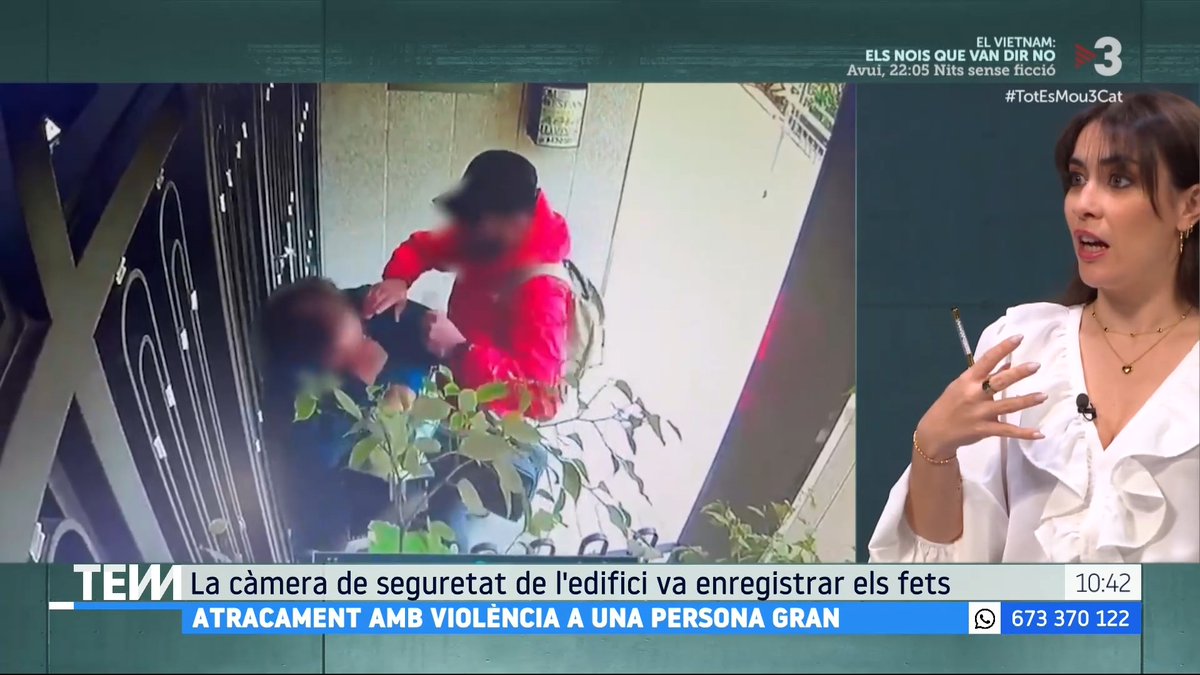 🔴 Atracament amb violència a una persona gran a plena llum del dia Els fets han passat a l'Hospitalet de Llobregat i el lladre ha estat detingut. N'informa la periodista Míriam de Saint-Germain (Miriam St.Germain) #TotEsMou3Cat ▶