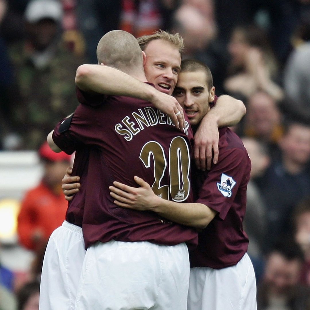🗓️ On this day in 2006... Dennis Bergkamp scored his final Arsenal goal ✨