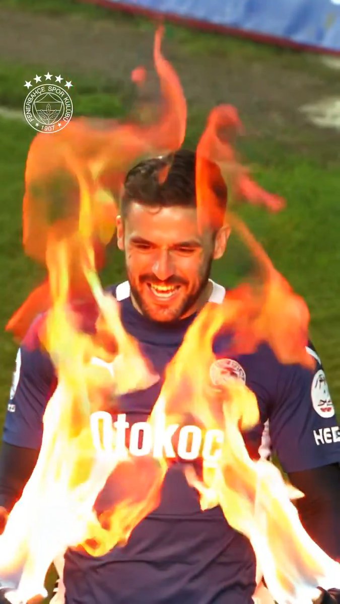 Tadic skor üretmeye devam ediyor. #TadicOnFire