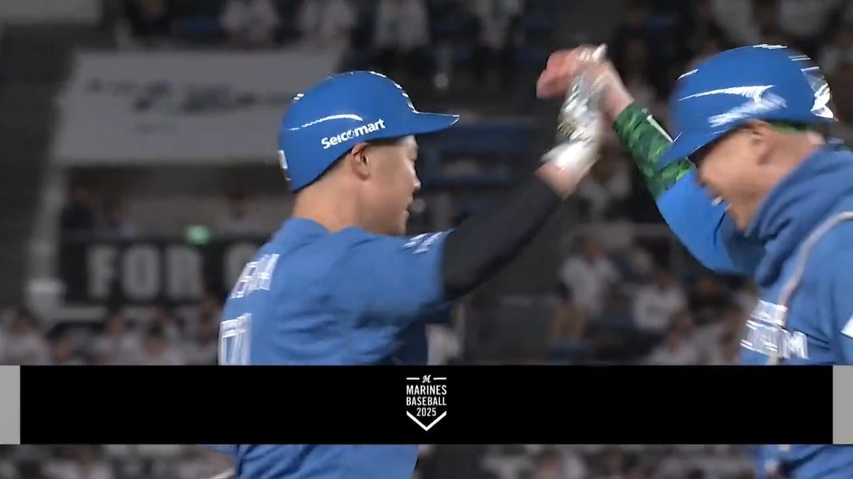 ファイターズ打線が止まらない‼️ 北海道日本ハム #吉田賢吾 選手が走者一掃のタイムリー3ベースヒットを放ちこの回7得点‼️ #lovefighters 👇ライブ配信はこちら