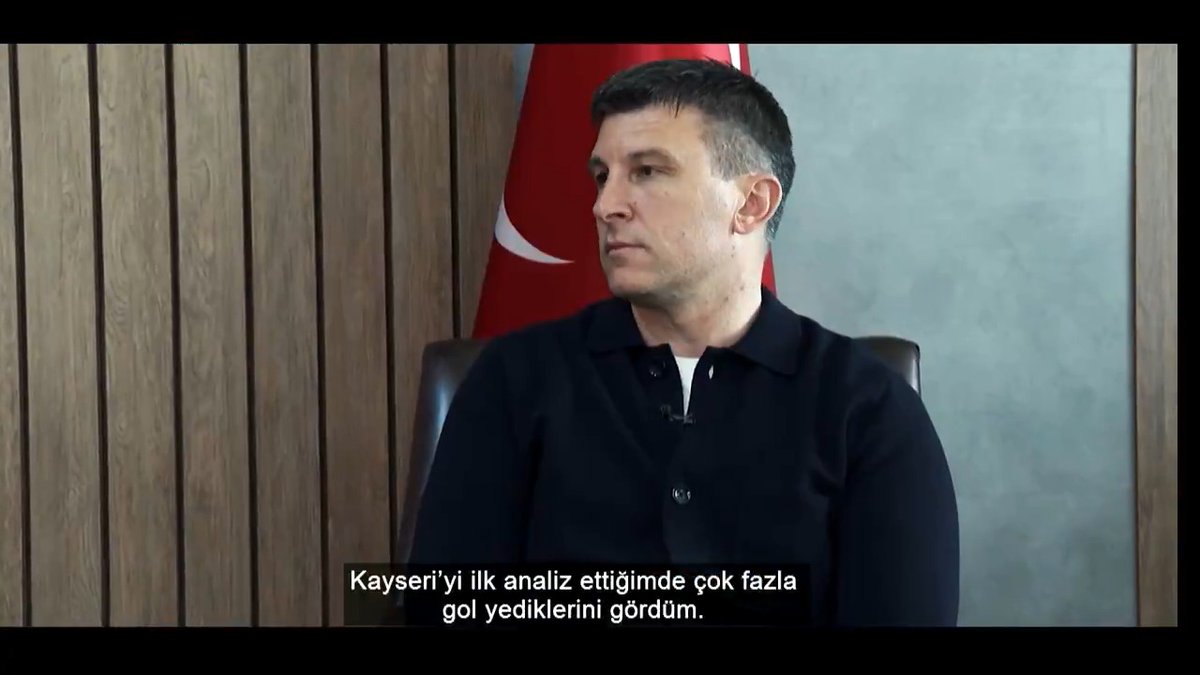 Kayserispor Teknik Direktörü Sergej Jakirovic özel röportajımız, bugün saat 19.00’da Tivibu Spor’da! ▪️ Fenerbahçe maçı hazırlıkları ▪️ Örnek aldığı teknik direktörler ▪️ Şampiyonluk yarışında favori gördüğü takım ▪️ Gelecek hayalleri Zecorner Kayserispor