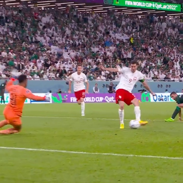 Robert Lewandowski siempre está. 🔥🇵🇱 #CopaMundialFIFA