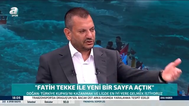 🔴🔵 Trabzonspor Başkanı Ertuğrul Doğan, gündeme ilişkin açıklamalarda bulundu: 🔸Ziraat Türkiye Kupası'nı kazanmak ve ligde en iyi yere gelmek istiyoruz. 🔹 Galatasaray maçına da kazanmak için çıkacağız. 🔸 Uğurcan Çakır hiçbir İstanbul takımına gitmez.