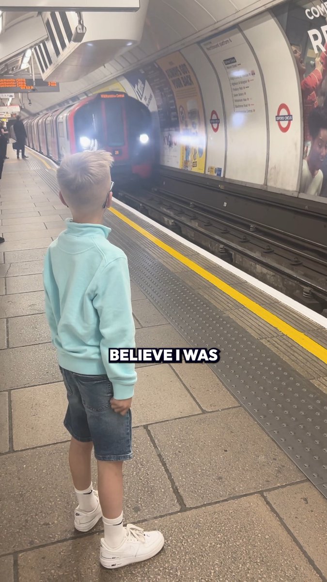 A day in the life of a Spurs mascot 🤩