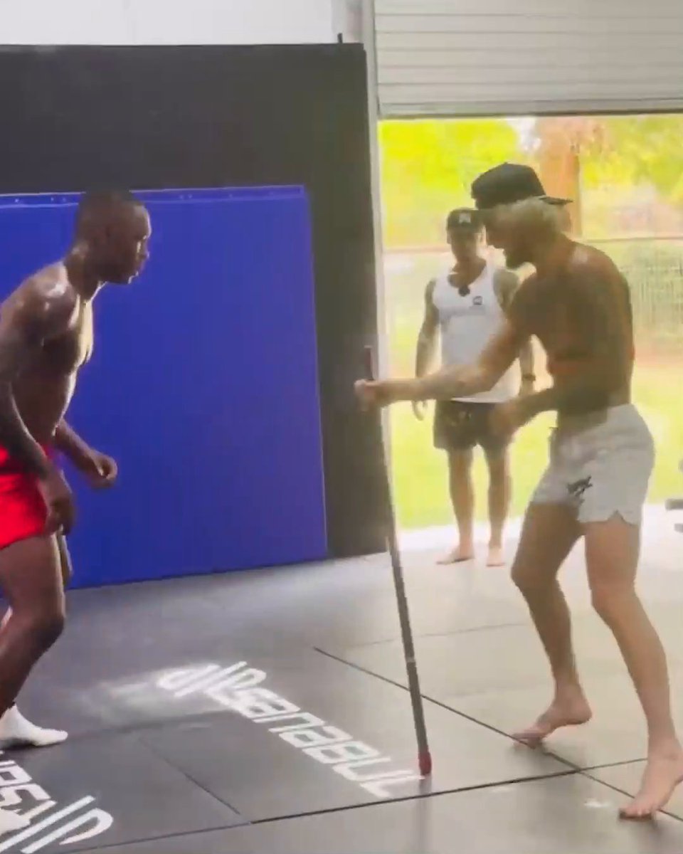 Sean O'Malley 🤝 Israel Adesanya When two of the best strikers in the UFC linkup 🔥 (via Israel Adesanya)