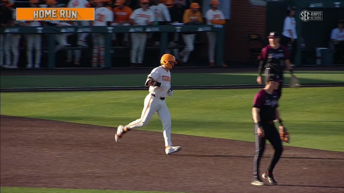 Fischer with No. 15 on the year! 📺 (SECN+) #GBO // #BeatBU