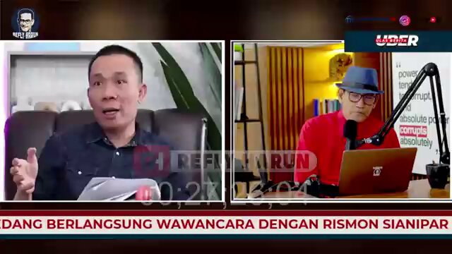 Aslinya Rismon Hasiholan Sianipar takut ketemu dgn Pak Jokowi...pake alasan ada Hercules segala...kan eloo bisa kontak teman2 eloo di lapangan ada Hercules atau tidak...ternyata kan gk ada