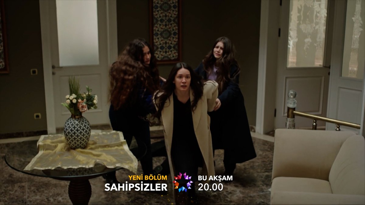 "Ben senin peşinde koşarken, kardeşlerime sahip çıkamıyorum Devran." #Sahipsizler yeni bölümüyle bu akşam 20.00’de Star’da! Sahipsizlertvdizi
