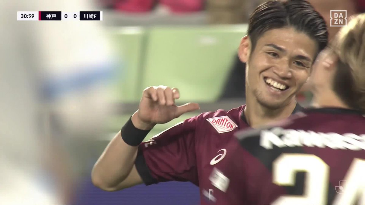 意表を突くスーパーショット! 右サイドからクロスと見せかけブレ球シュート🔥 #佐々木大樹 今季2ゴール目⚽⚽ 🏆明治安田J1第12節 🆚神戸×川崎F 🆓 #DAZN ライブ配信中 #Jみようぜ #Jリーグ #神戸川崎F
