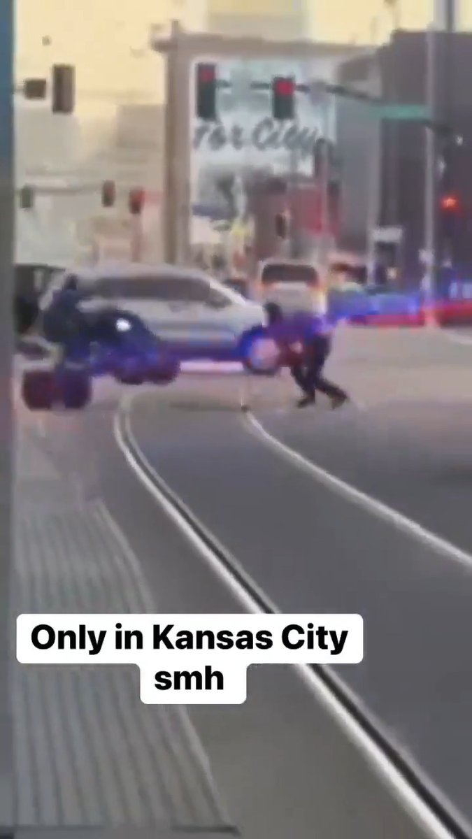 Man vs large powerful machine. Machine wins.... #CityLife #police #Kansas #KansasCity #crime #urban #democrats