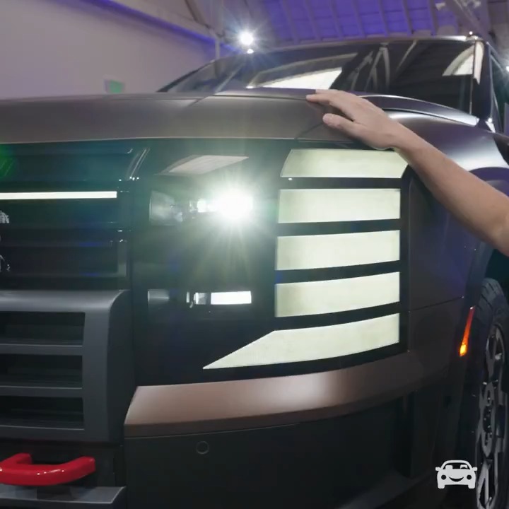 The redesigned 2026 Hyundai Palisade gets some of the most amazing headlights we've ever seen