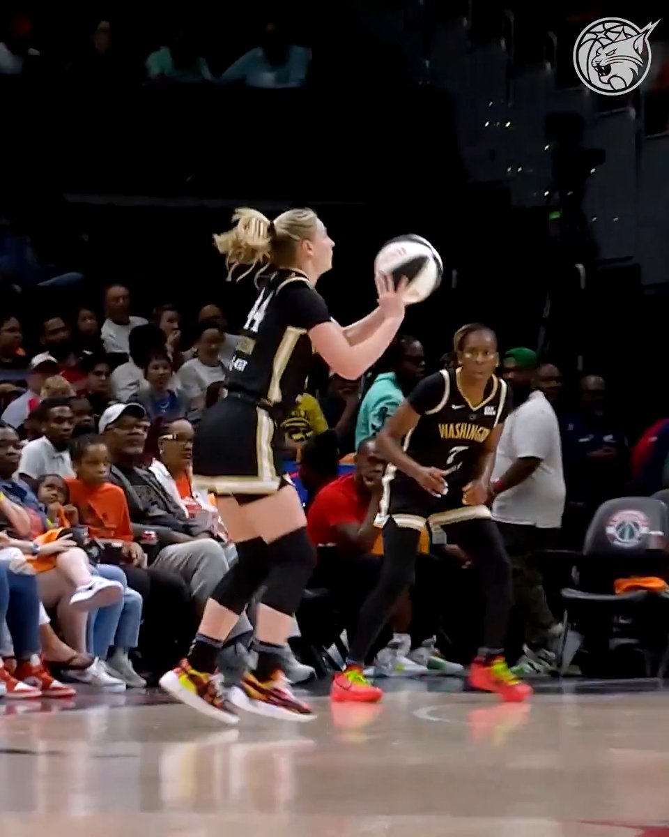 Karlie Samuelson and her 39.7% career three-point average joins the squad. 🎯