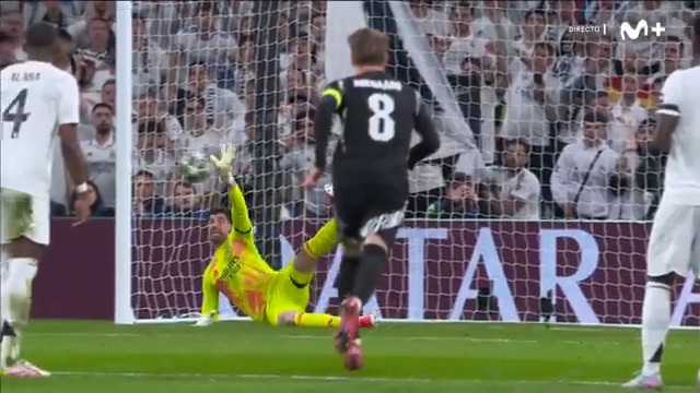 THIBAUT COURTOIS SIEMPRE SALE EN LA PELI. #UCL #LaCasaDelFútbol