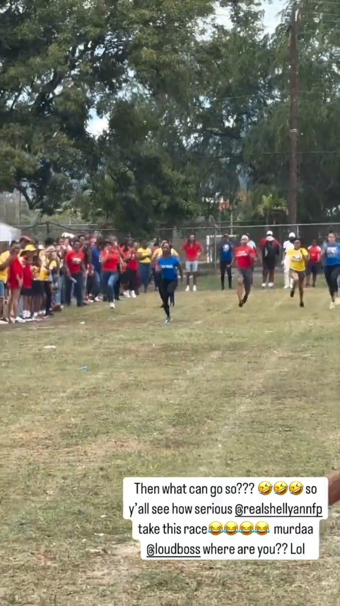 8x Olympic medalist 🇯🇲Shelly-Ann Fraser-Pryce DEMOLISHING everyone in a parents race at her son's school 🤣 (🎥 _suediamond/IG)