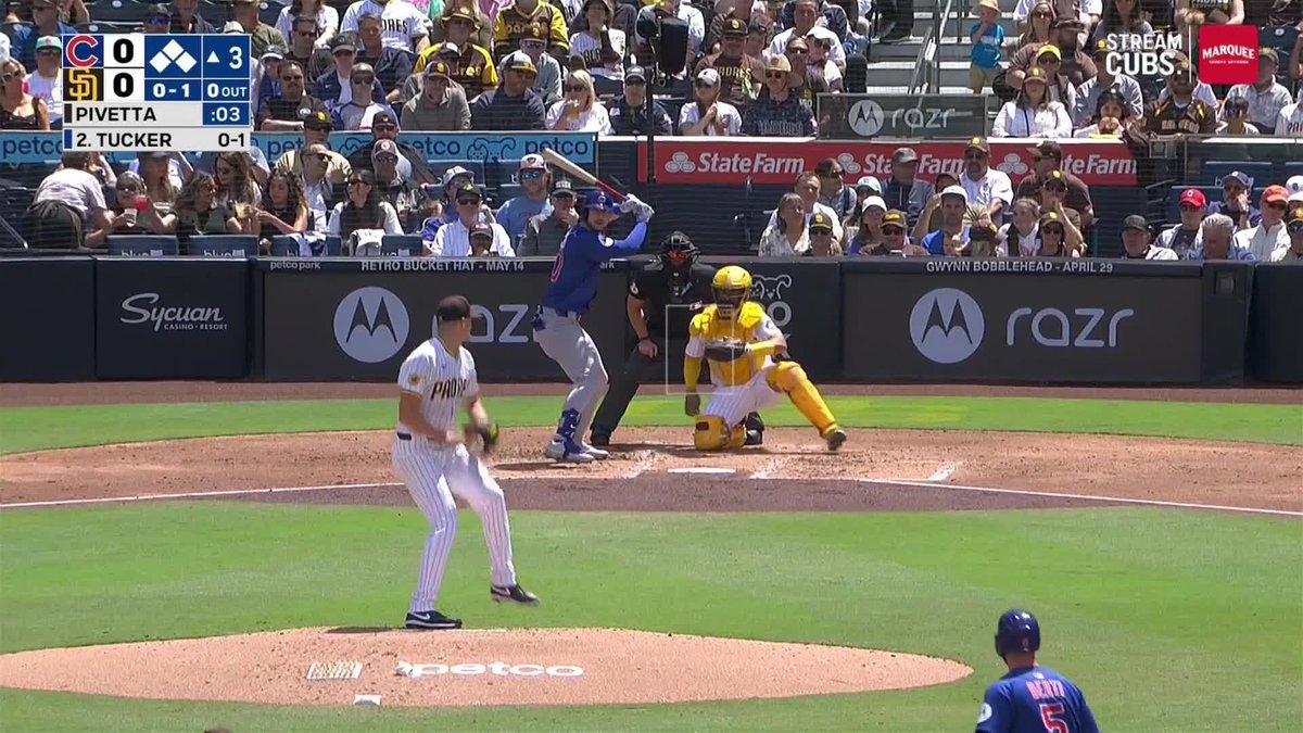 A King Tuck sac fly drives in Carson Kelly. 1-0 Cubs!
